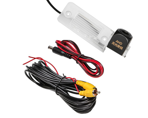 Автомобильная камера заднего вида Volkswagen Touareg Tiguan Passat Polo (5645)