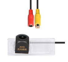 Автомобильная камера заднего вида Chevrolet  Aveo Cruze 2012 (2816)