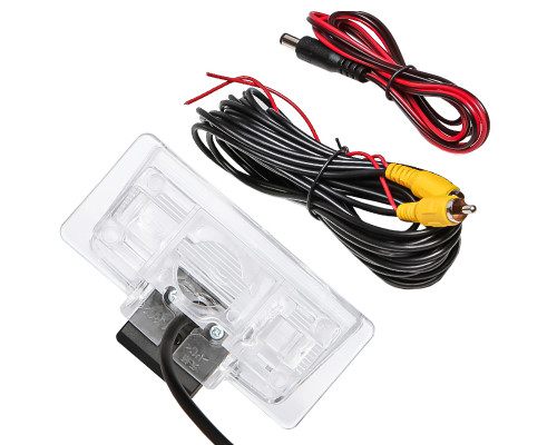 Автомобильная камера заднего вида Nissan Teana Tiida Sylphy Venucia T70 (4056)