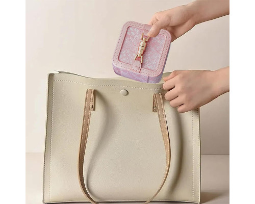 Шкатулка Casegrace SP-01328 для украшений и ювелирных изделий портативная с замком 10*10*5 см Pink